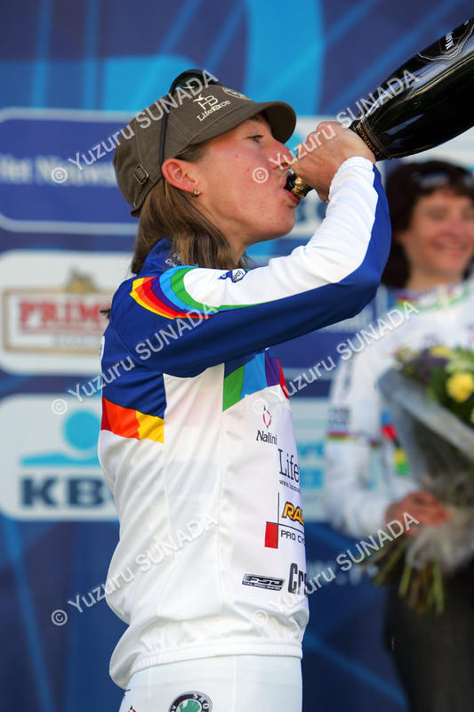 COOKE Nicole001p.jpg